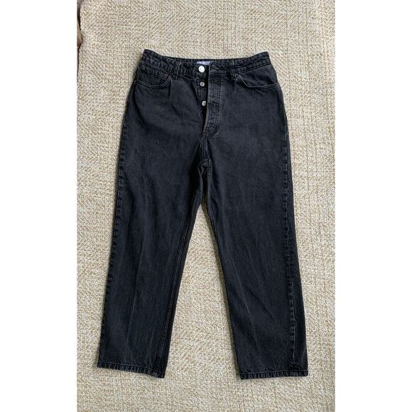 Zara Denim - Zara high waisted black denin made in Pakistan 10 preppy curvy capri
